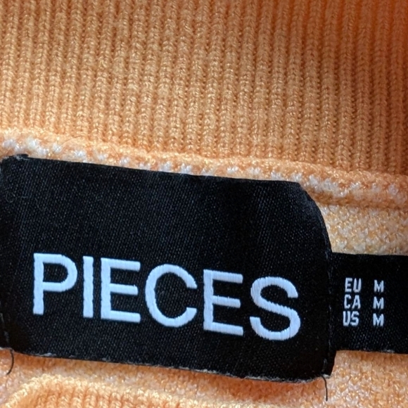 Pieces Mila Long-Sleeve Highneck Knit Sweater Flax Orange White Women's Medium - Picture 8 of 12
